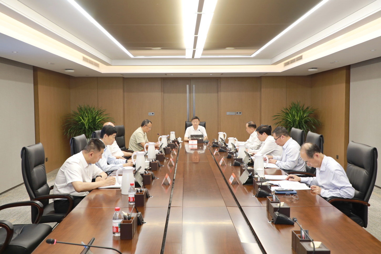 集團黨委常委會召開會議 傳達學習習近平總書記重要講話精神 研究有關(guān)事項